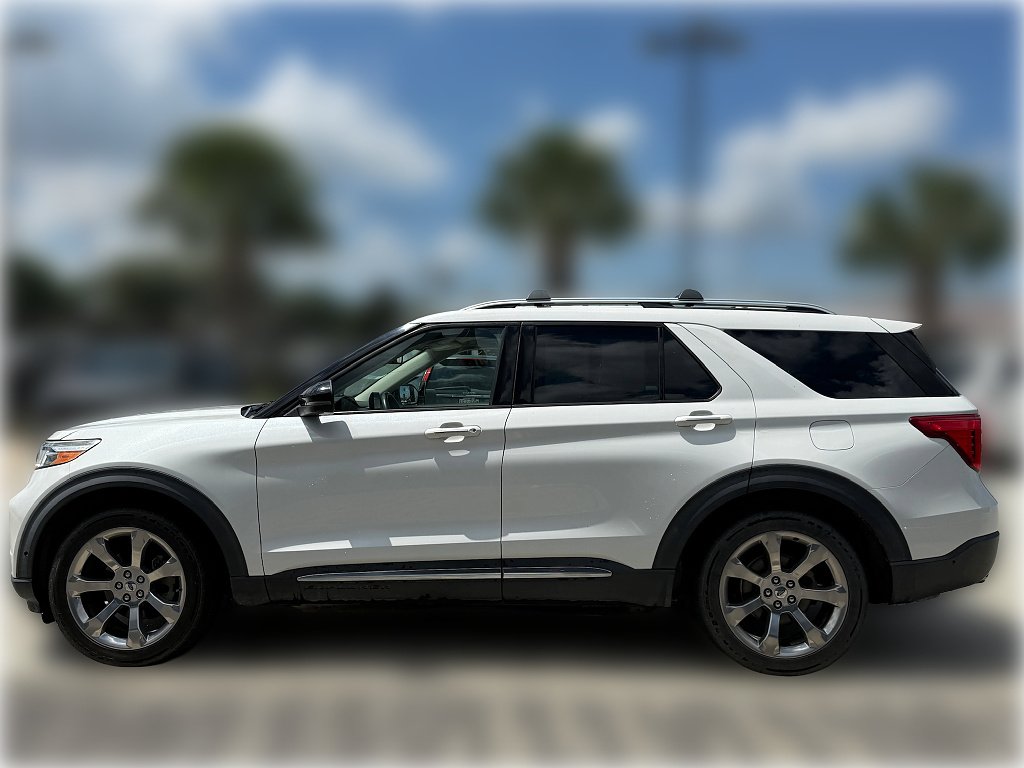 Used 2020  Ford Platinum image 4