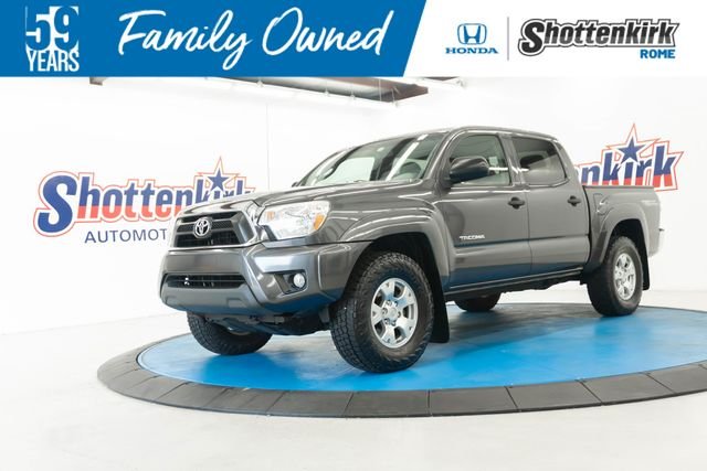 Used 2013 Gray Toyota Base image 1