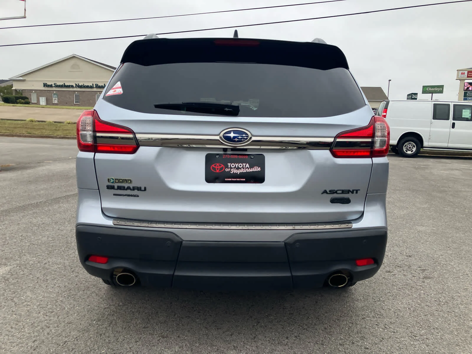 Used 2022 Ice Silver Metallic Subaru Onyx Edition image 5