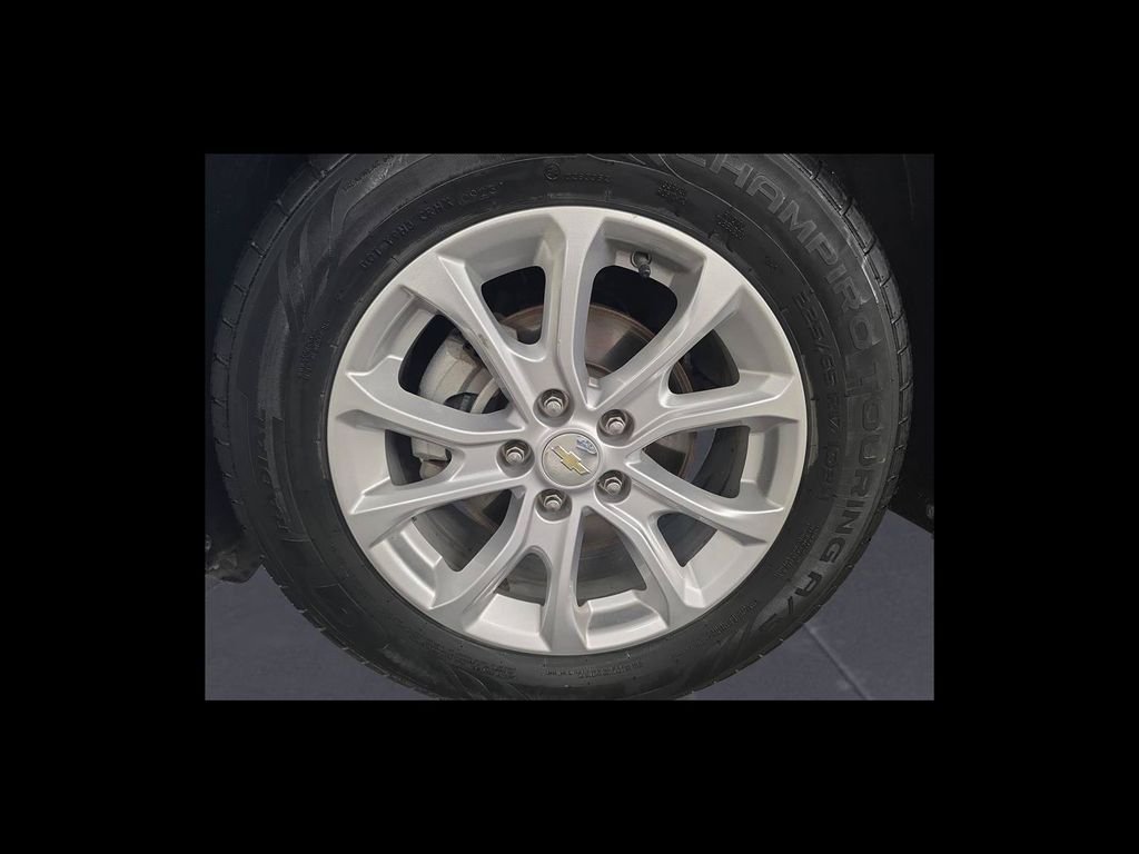 Used 2021 Black Chevrolet LT image 10