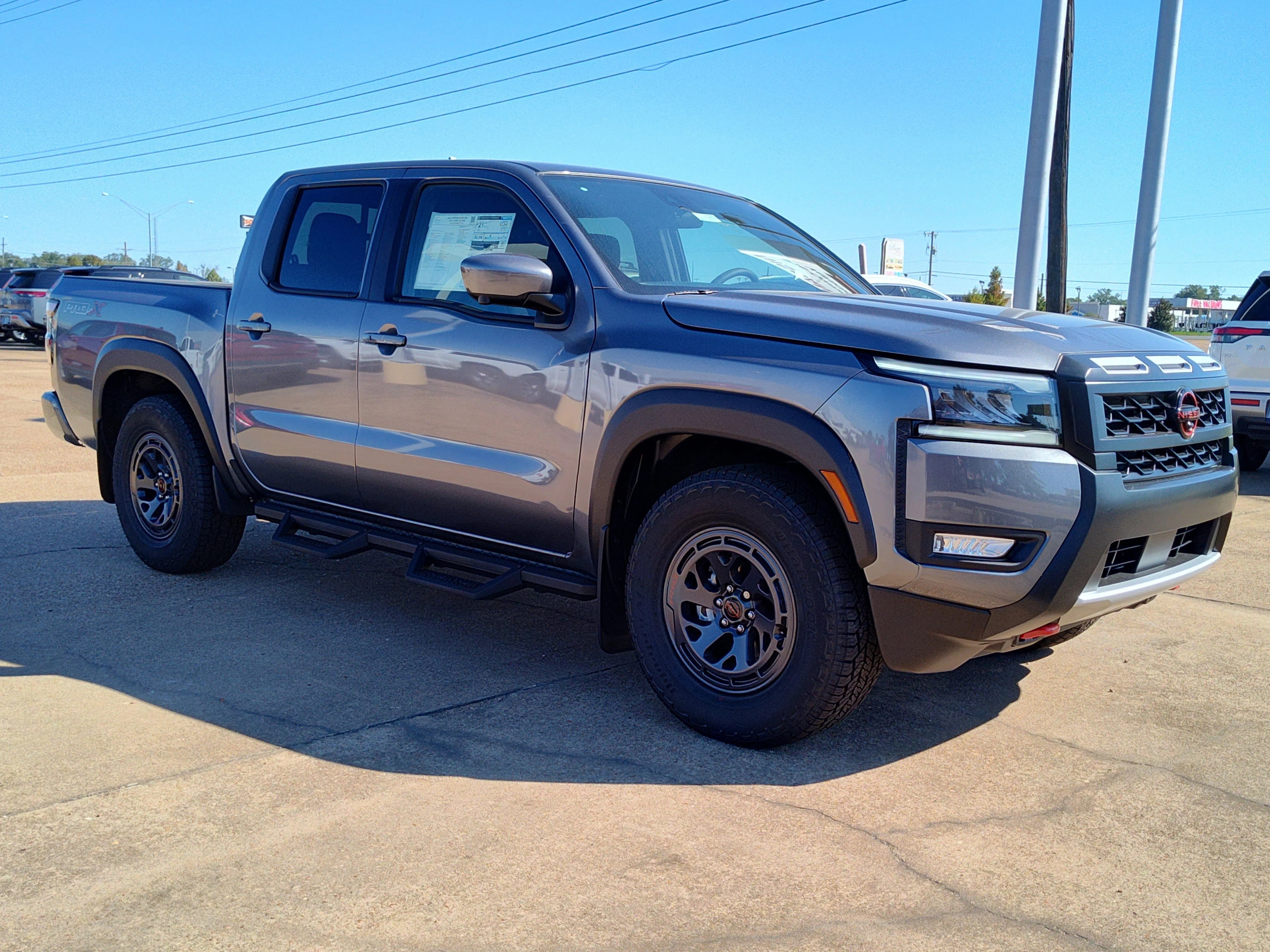 2026 Nissan Frontier PRO-X - Photo 6