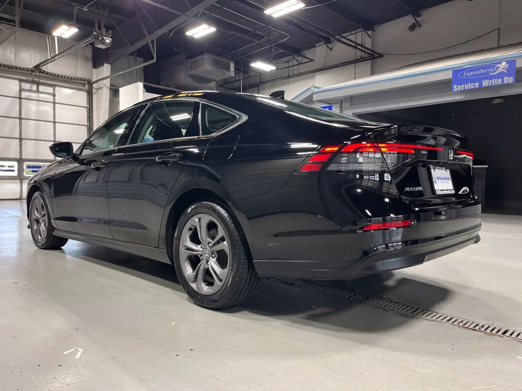 2024 Honda Accord EX - Photo 38