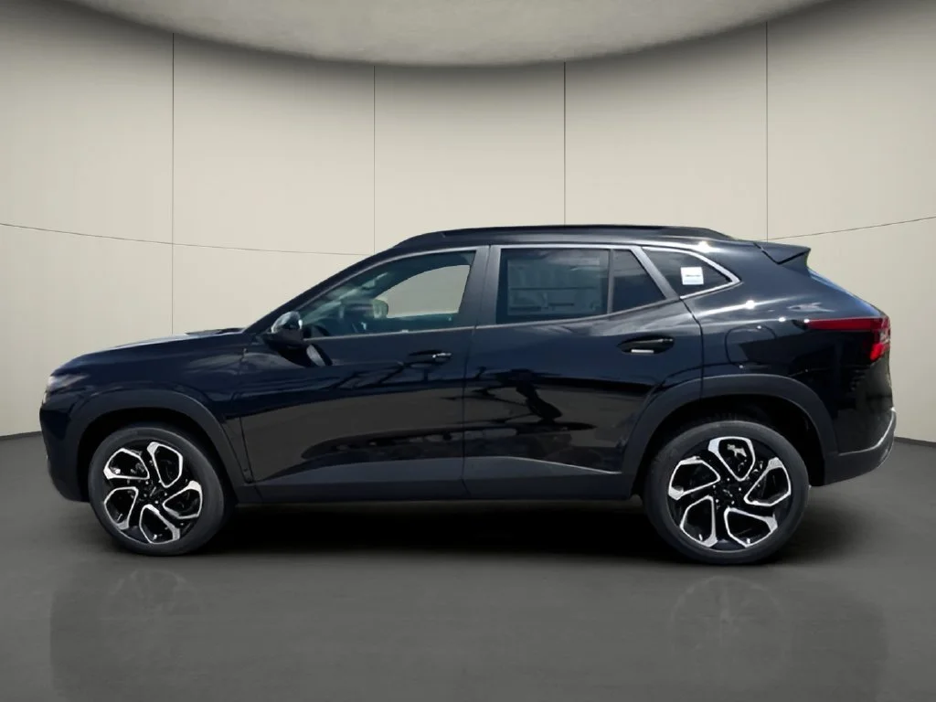 2026 Chevrolet Trax RS - Photo 4