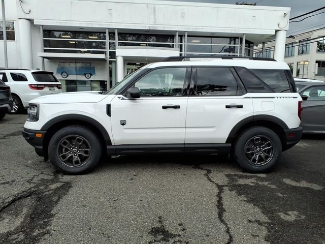 Used 2022 White Ford Big Bend image 3