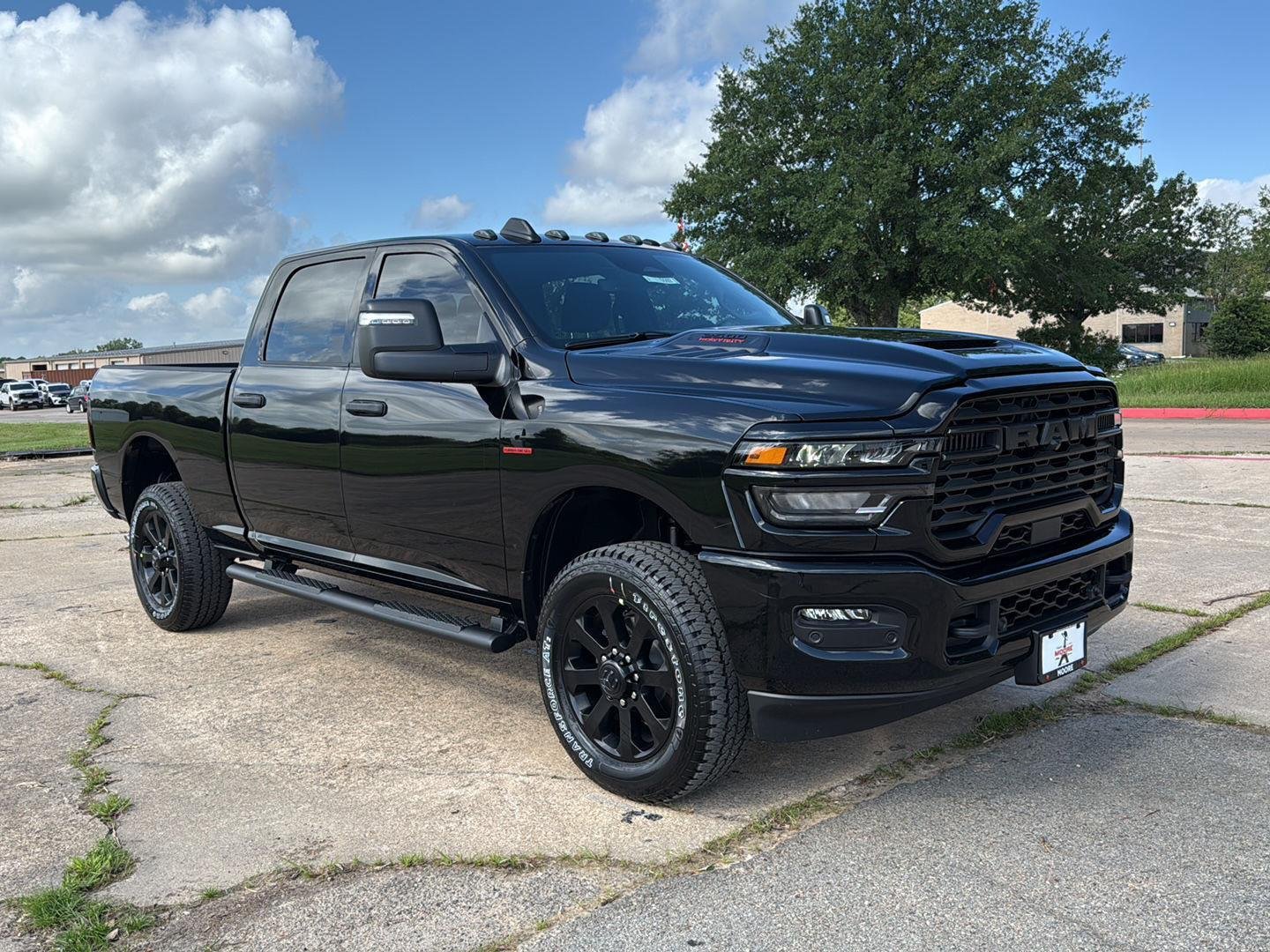 2026 RAM 2500 Tradesman/Black Express 4X4 Crew Cab SWB's photo