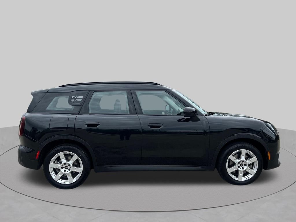 Used 2025 Black MINI Signature Plus image 7