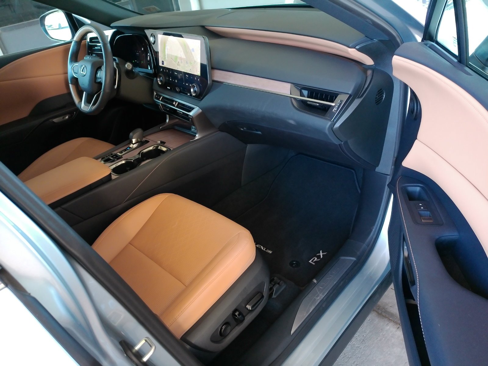 Used 2026 Silver Lexus 350h image 30