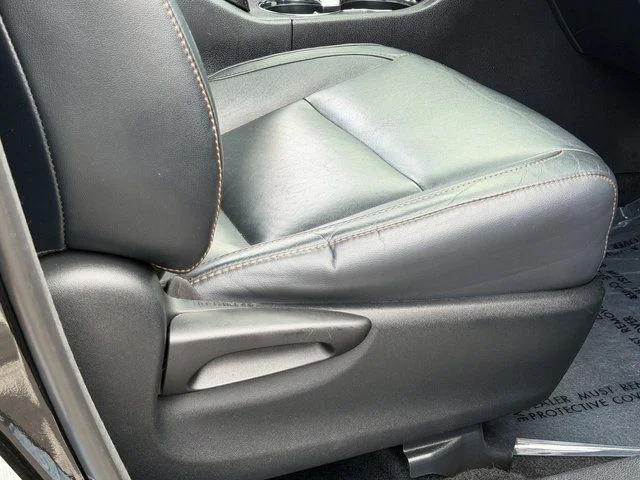 Used 2015 Black Toyota XLE V6 image 35