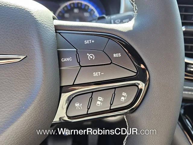2026 Chrysler Pacifica Select - Photo 27