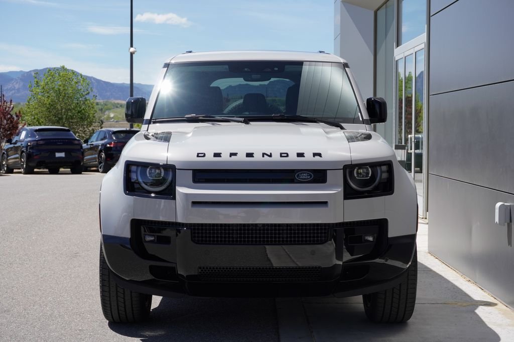 New 2026 Borasco Grey Land Rover X-Dynamic SE image 5