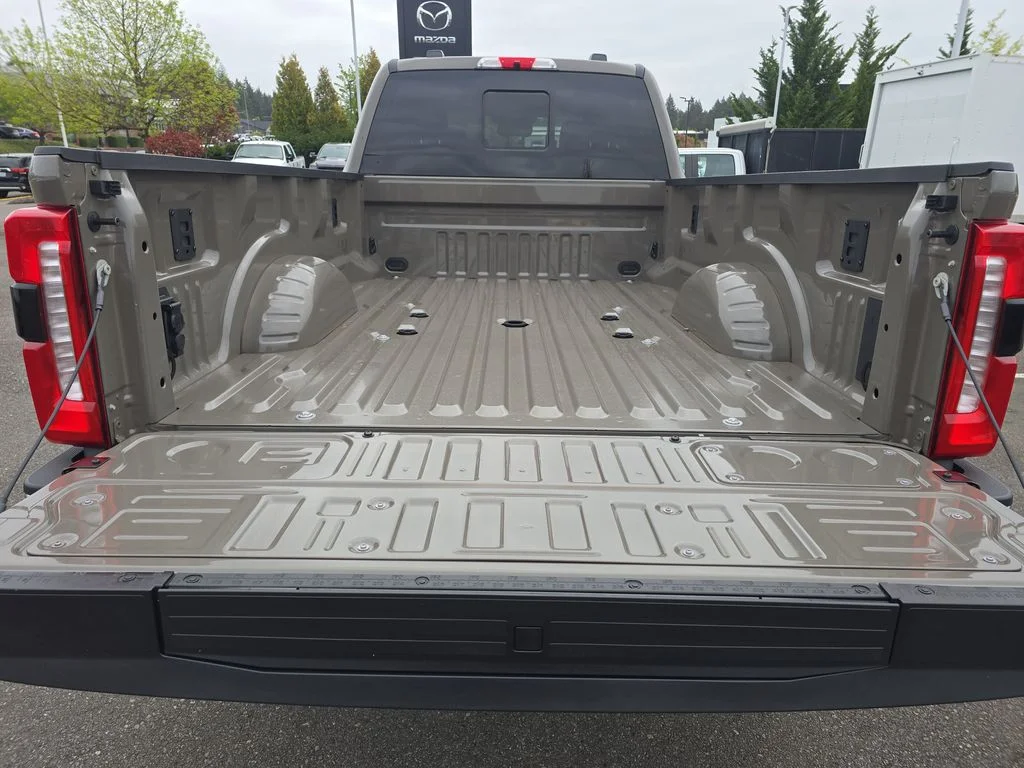 New 2026 Gray Ford Lariat image 29