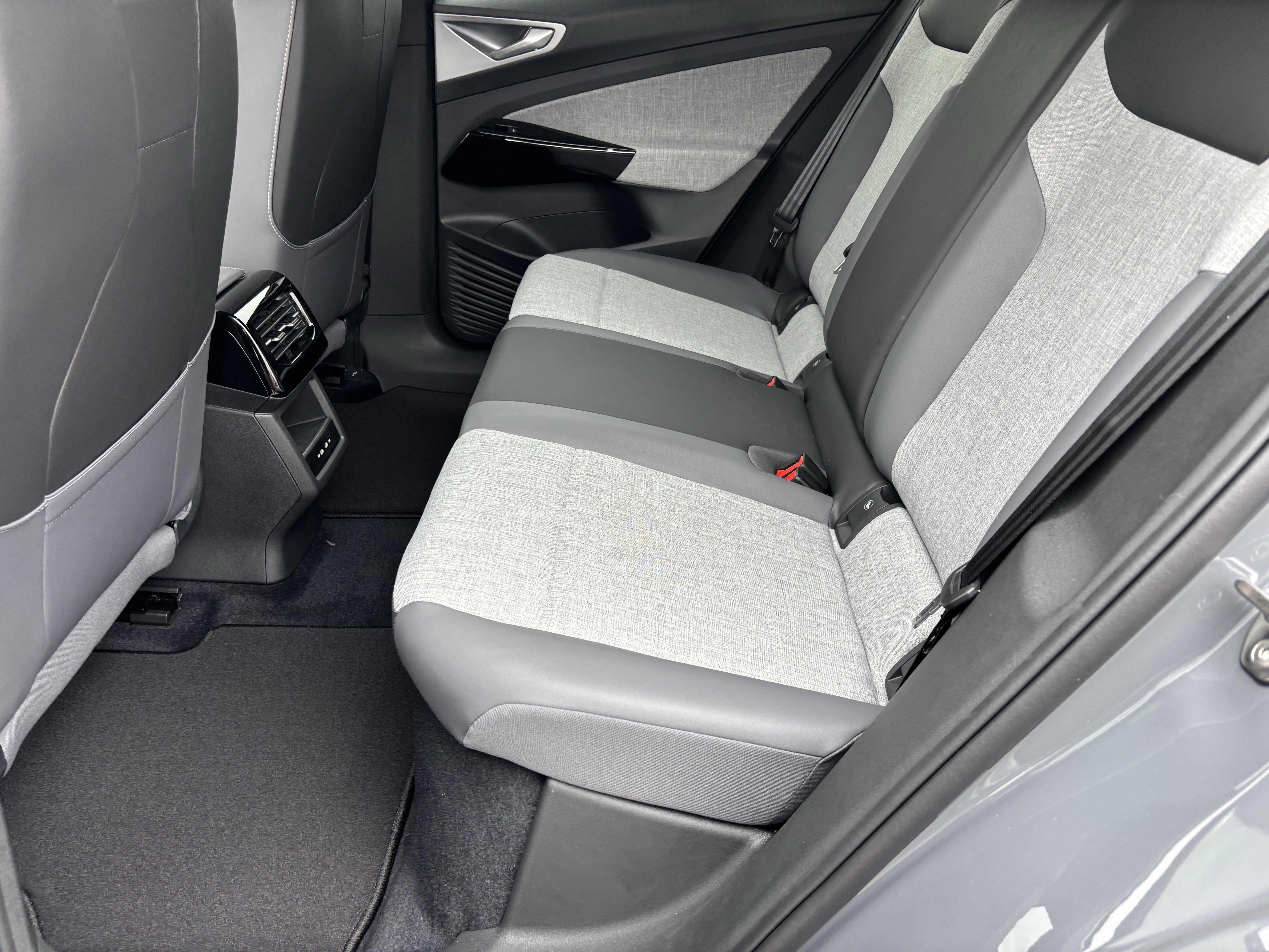 New 2026 Pure Gray Volkswagen Pro image 13