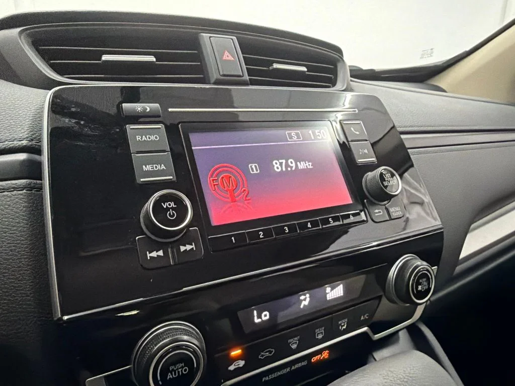 Used 2019 White Honda LX image 13