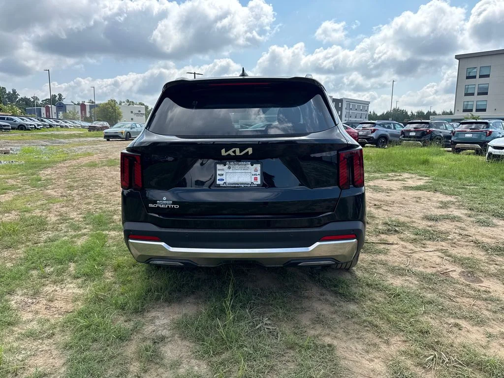 2025 Kia Sorento SX - Photo 4