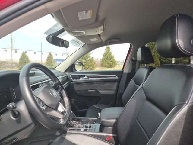 2022 Volkswagen Atlas SE w/Tech - Photo 14