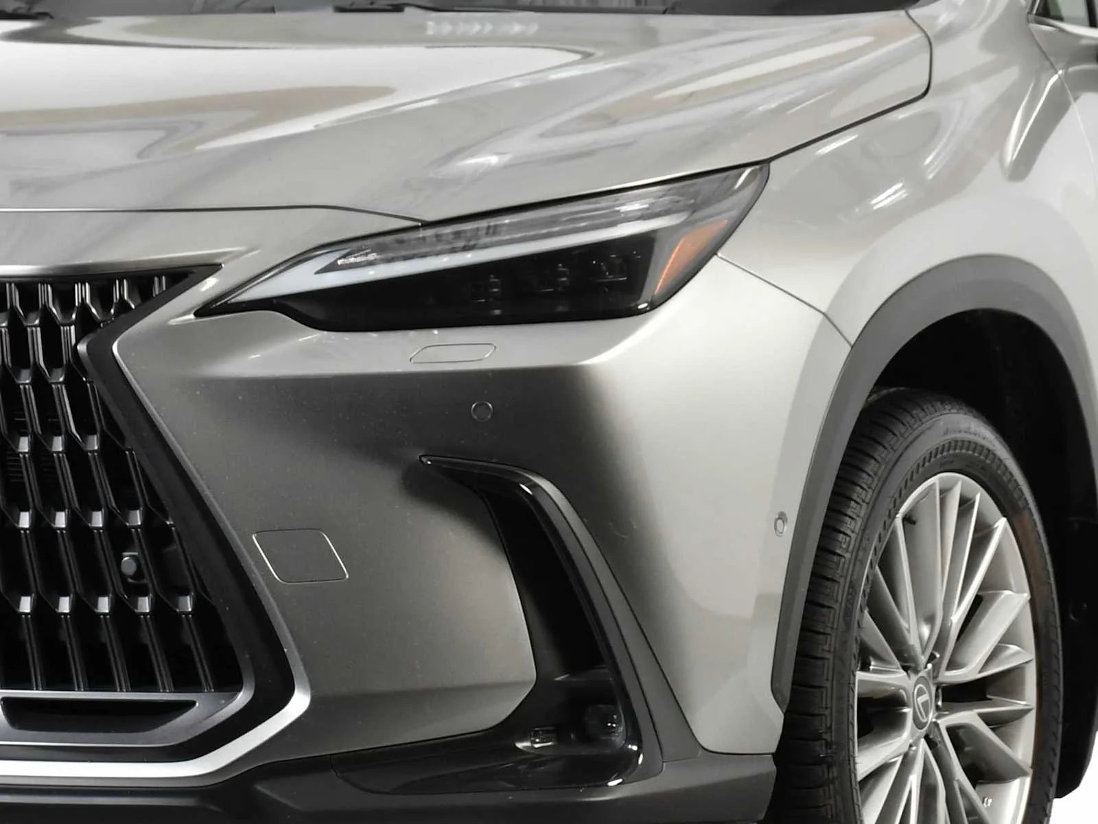 Certified Used 2026 ATOMIC SILVER Lexus Luxury image 11