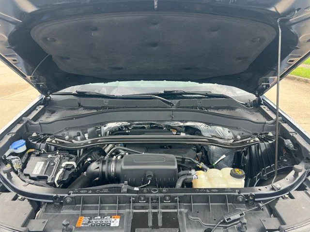 Used 2020 Blue Ford Limited image 17
