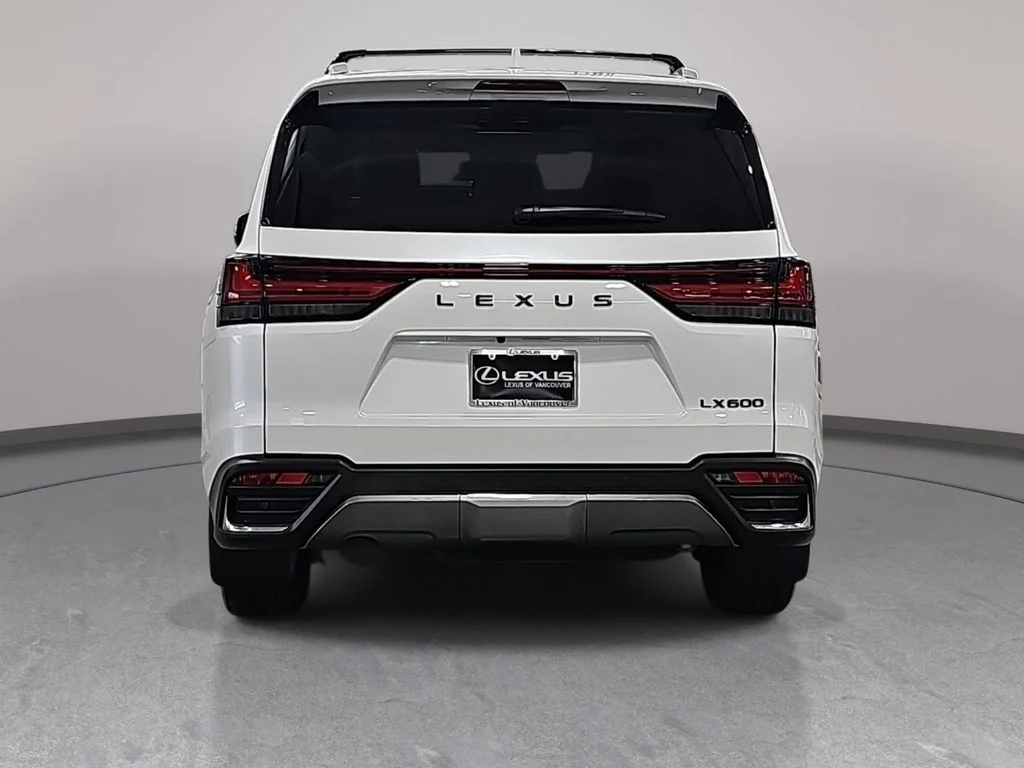 New 2026 Eminent White Pearl Lexus LUXURY image 6