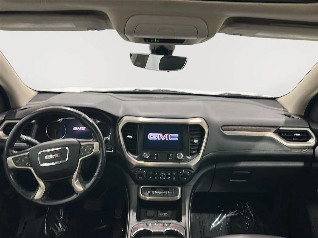 Used 2022 White Frost Tricoat GMC Denali image 23