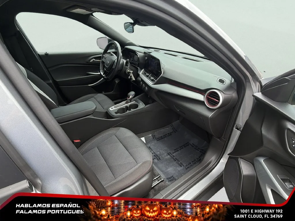 Used 2024 Sterling Gray Metallic Chevrolet 1RS image 29