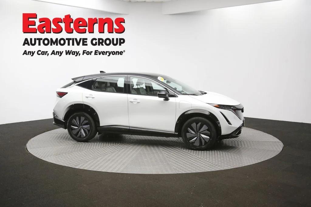 Used 2023 White Nissan ENGAGE image 46