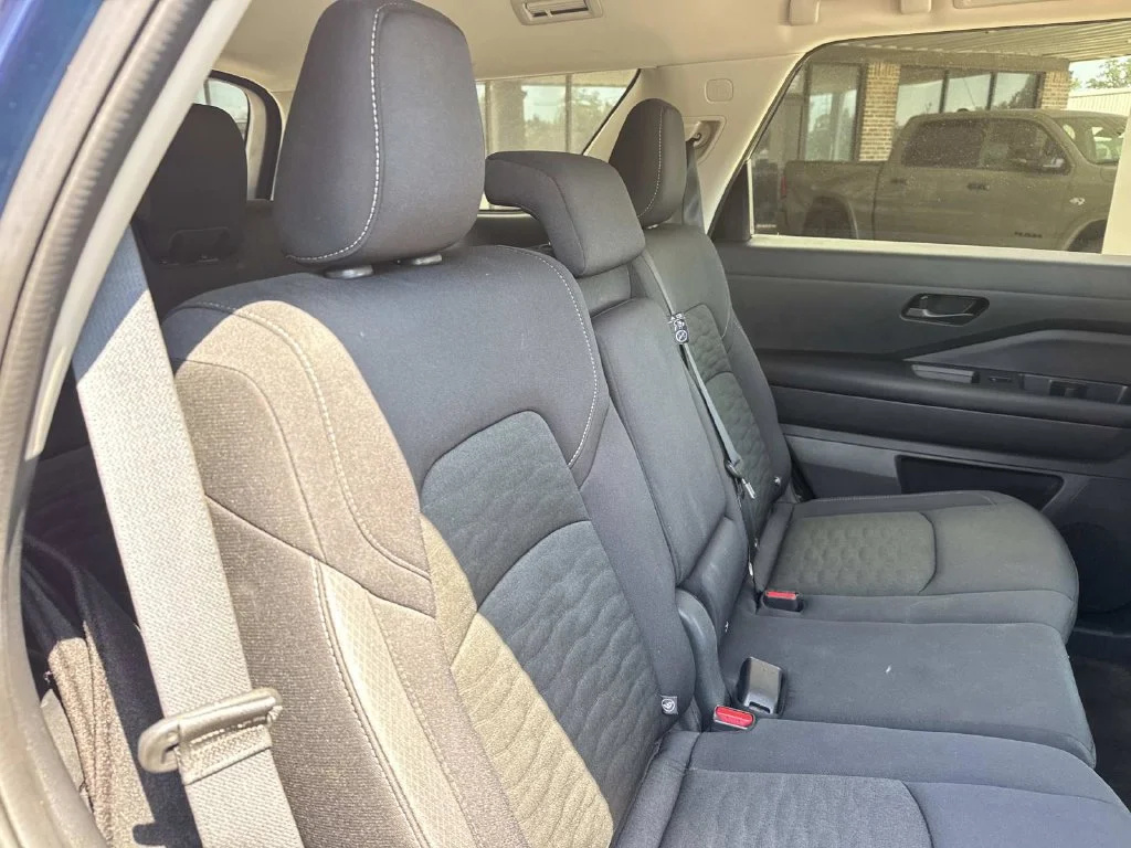 Used 2025 Blue Nissan SV image 16