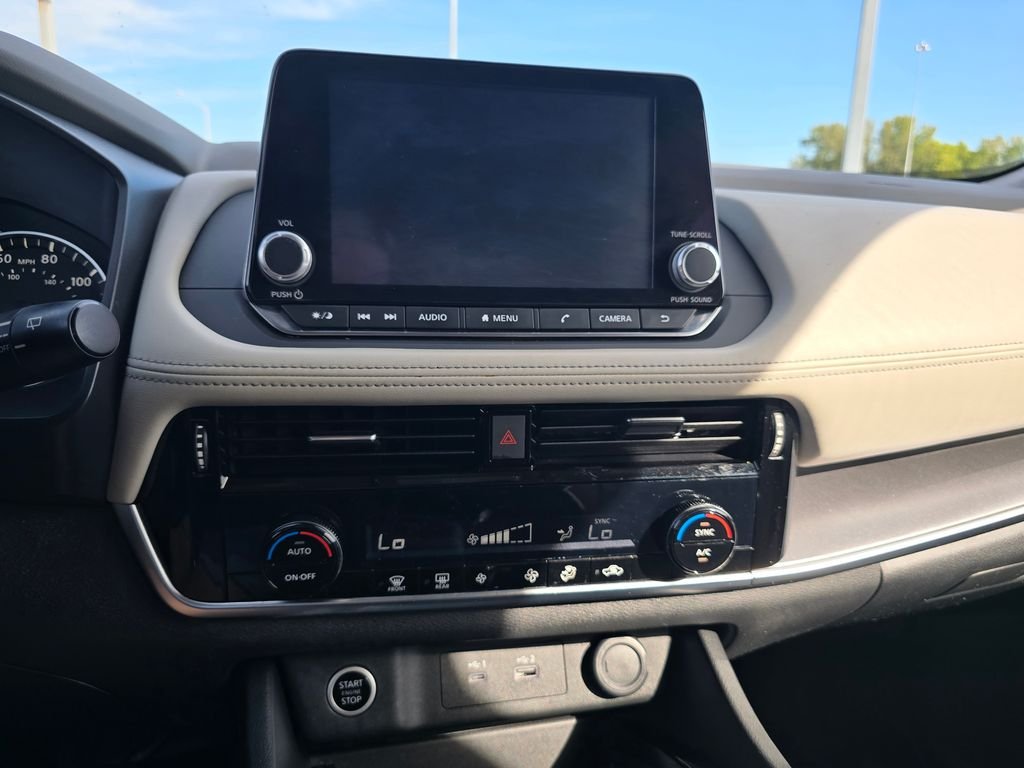 2021 Nissan Rogue SV - Photo 25