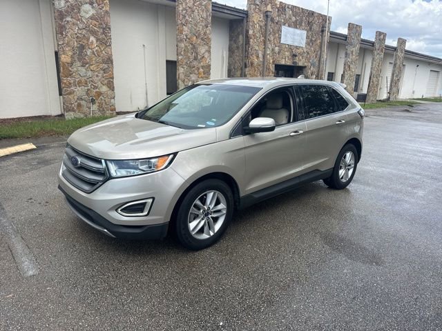 Used 2017 White Gold Metallic Ford SEL image 2