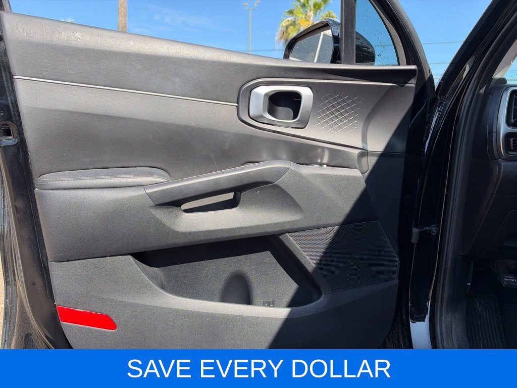 Used 2022 Black Kia LX image 6