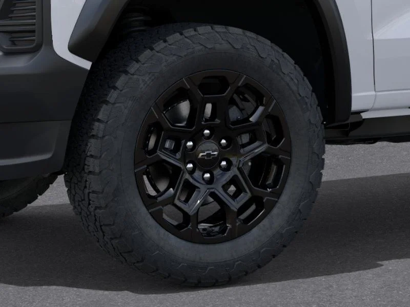 New 2026 White Chevrolet Trail Boss image 10