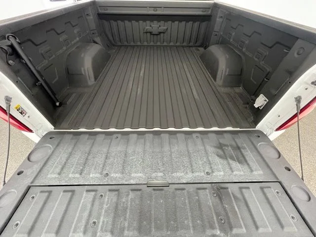 Used 2021 White Chevrolet LT Trail Boss image 42
