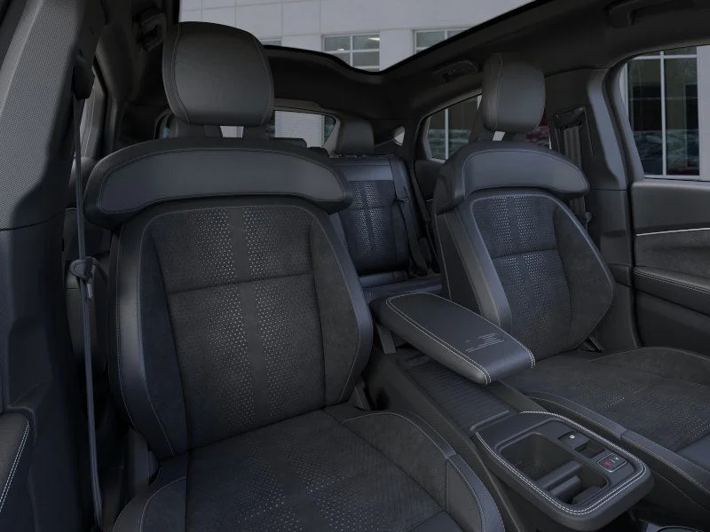 2025 Ford Mustang Mach-E GT - Photo 35