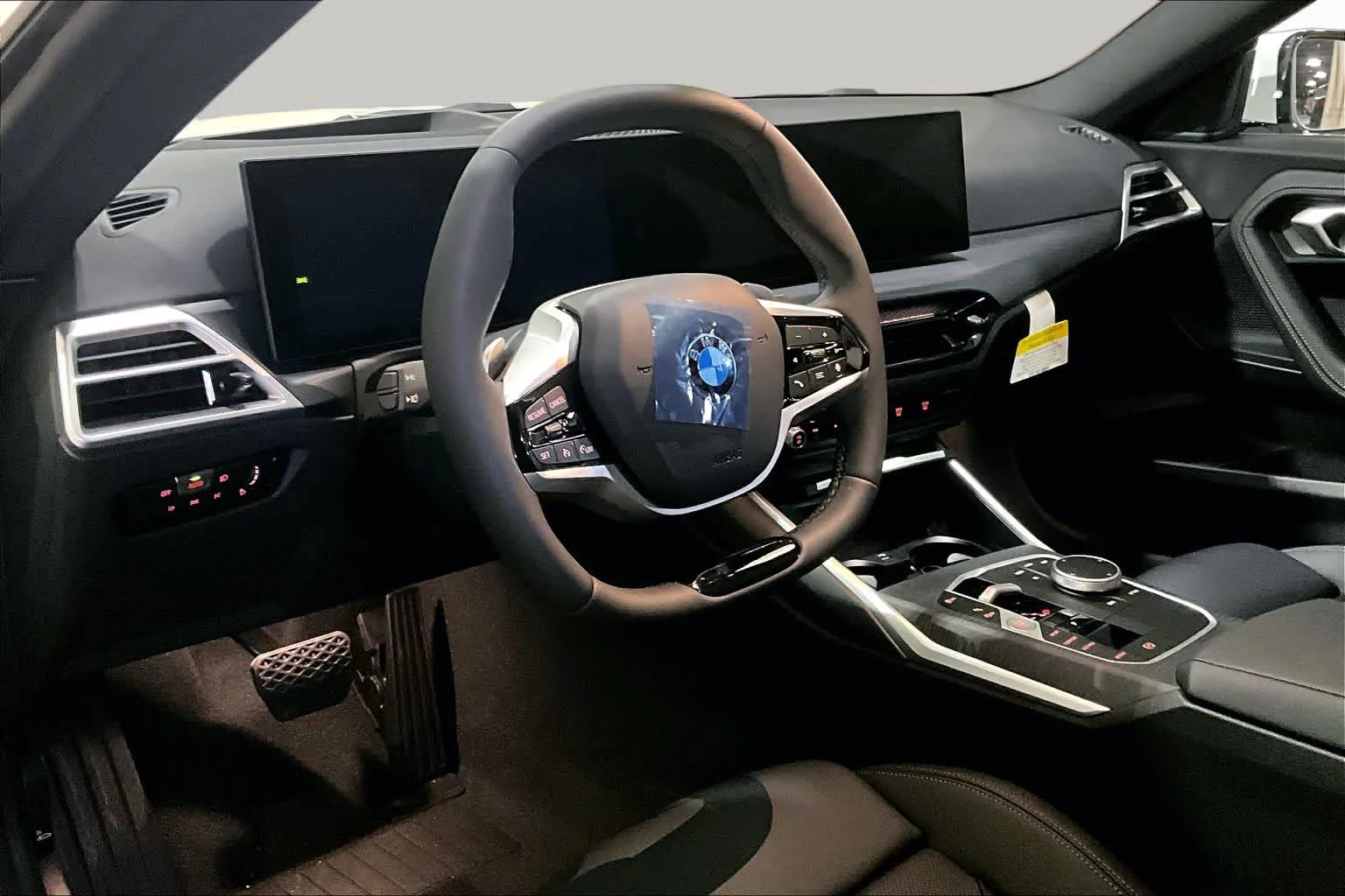 2025 BMW 2 Series 230i - Photo 9