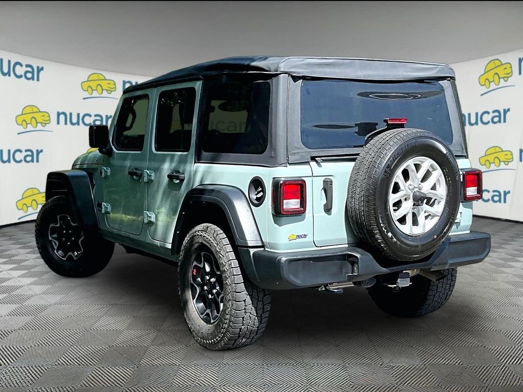 Used 2023 Earl Clearcoat Jeep Sport S image 4
