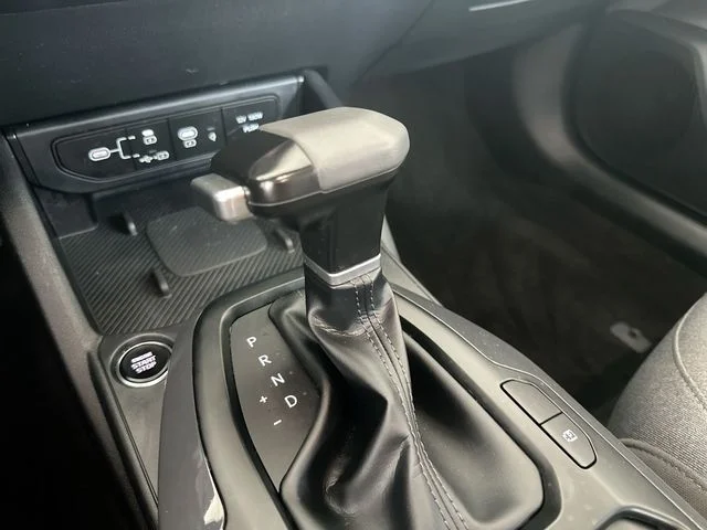 Used 2025 Black Kia EX image 22