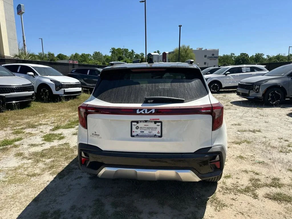 New 2026 White Kia LX image 6
