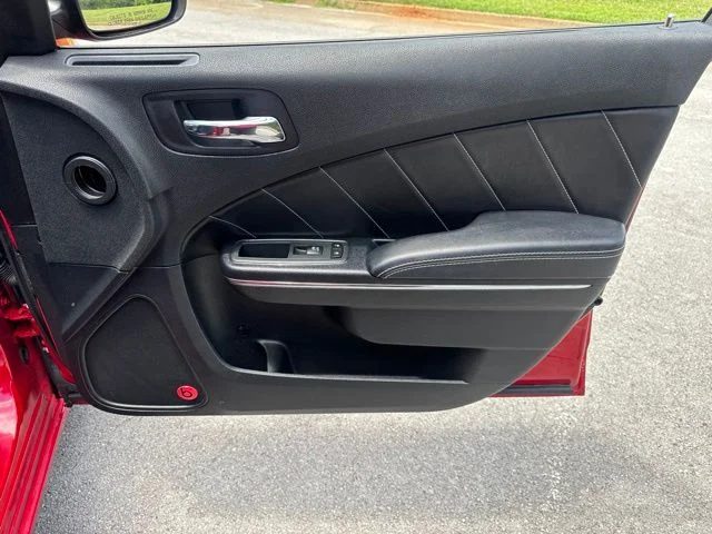 Used 2012 Red Dodge R/T image 9