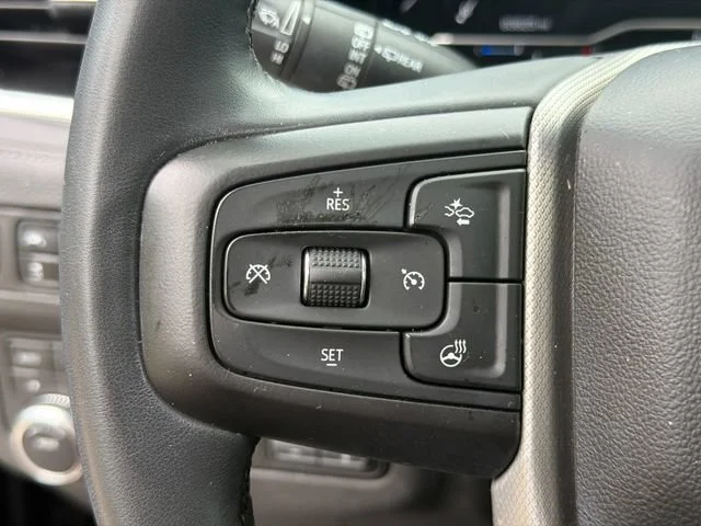 Used 2023 Onyx Black GMC Denali image 25