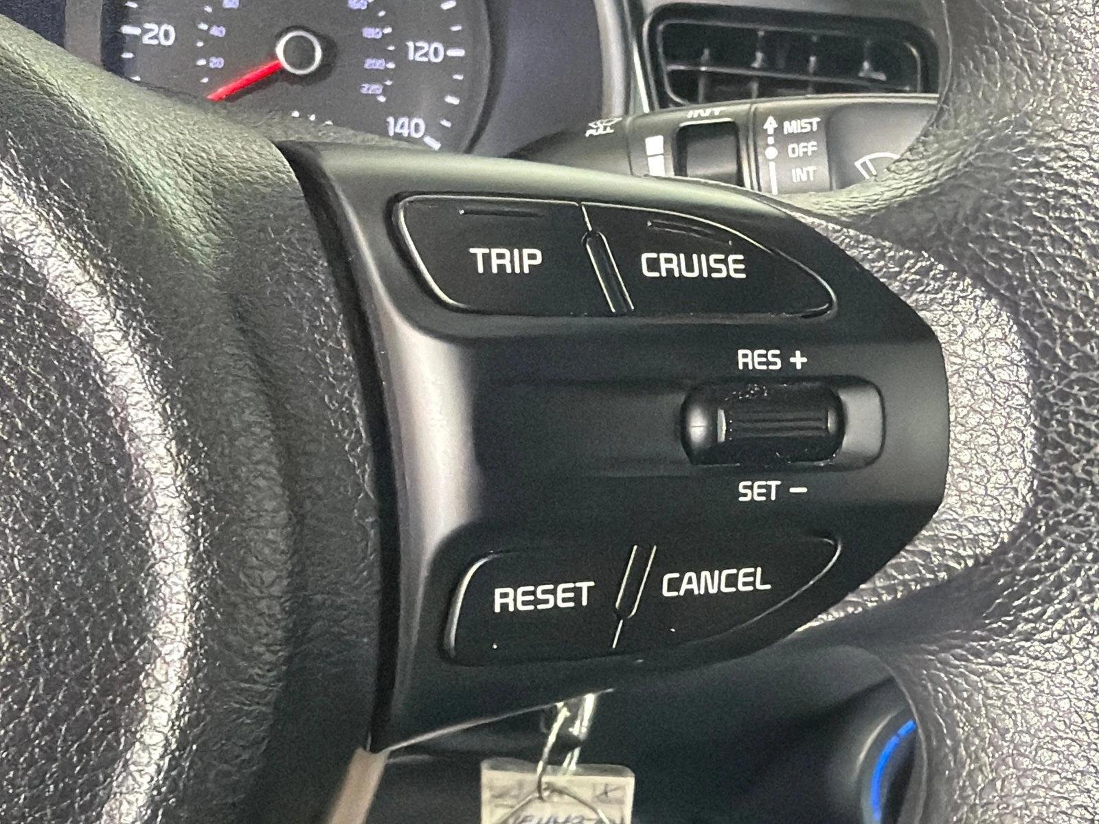 Used 2022 Clear White Kia S image 25