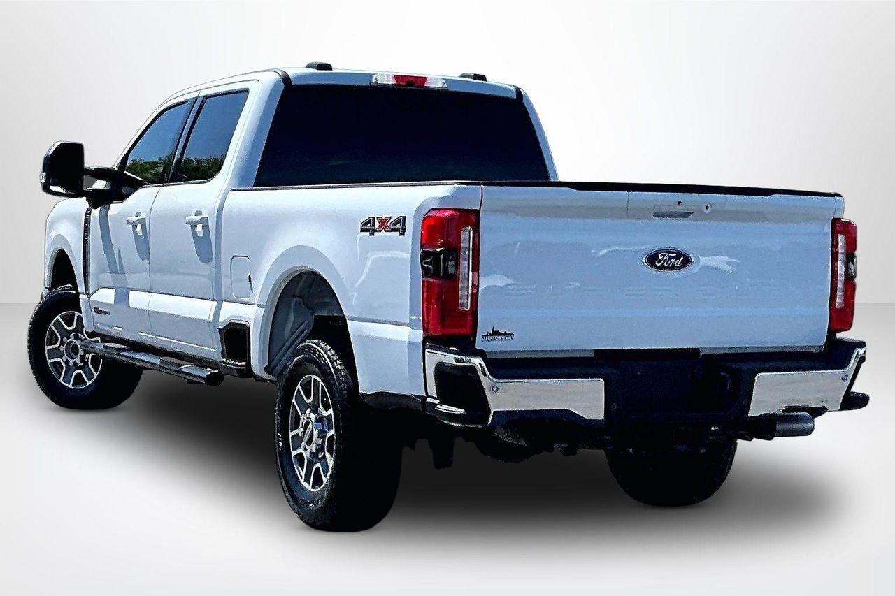 Used 2025 OXFORD WHITE Ford LARIAT image 5
