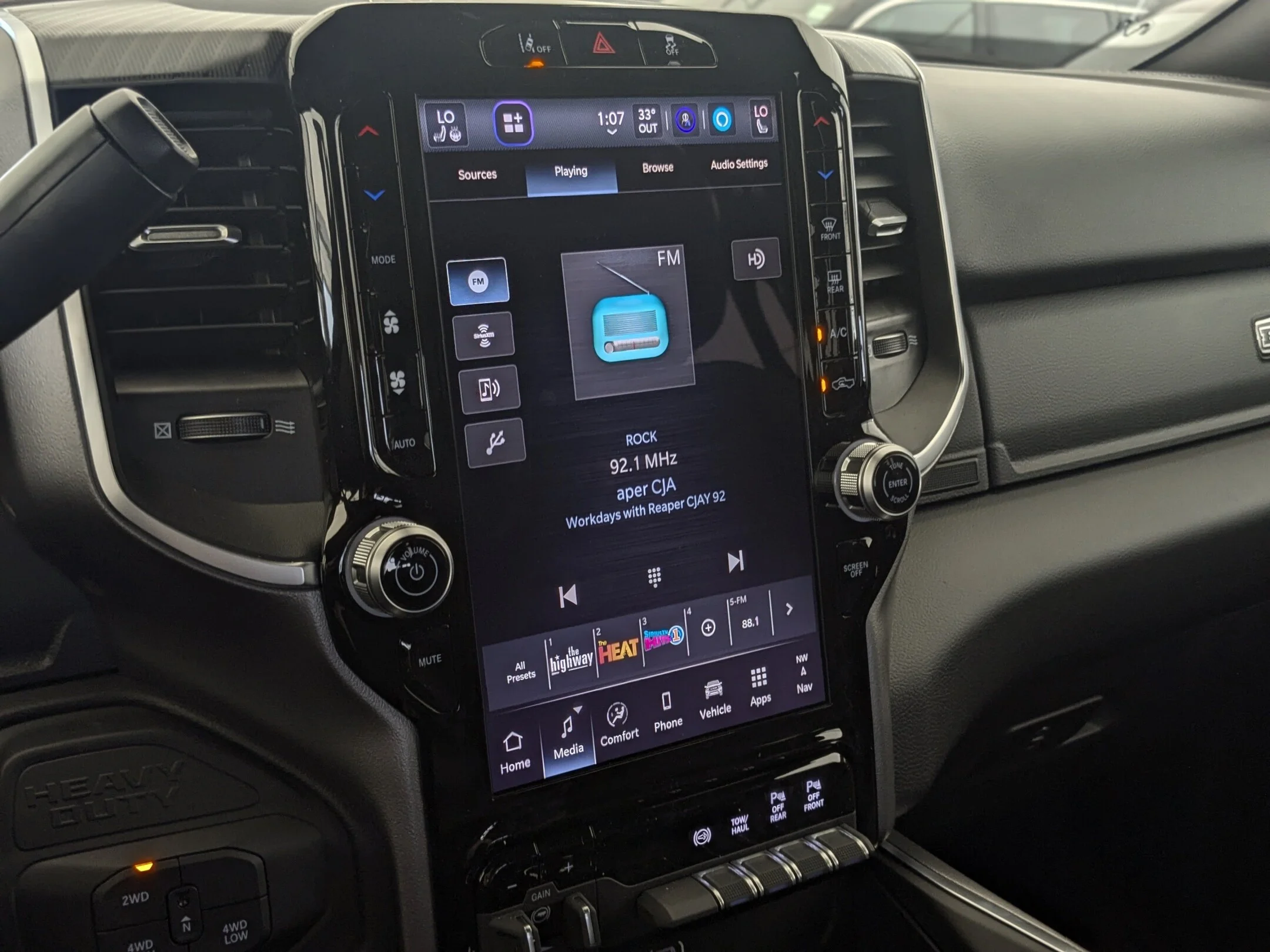 New 2026 Black RAM Big Horn - - Night Edition - Level 2 Plus Grp - 5th Wheel/Gooseneck Prep - NAV & More! image 22