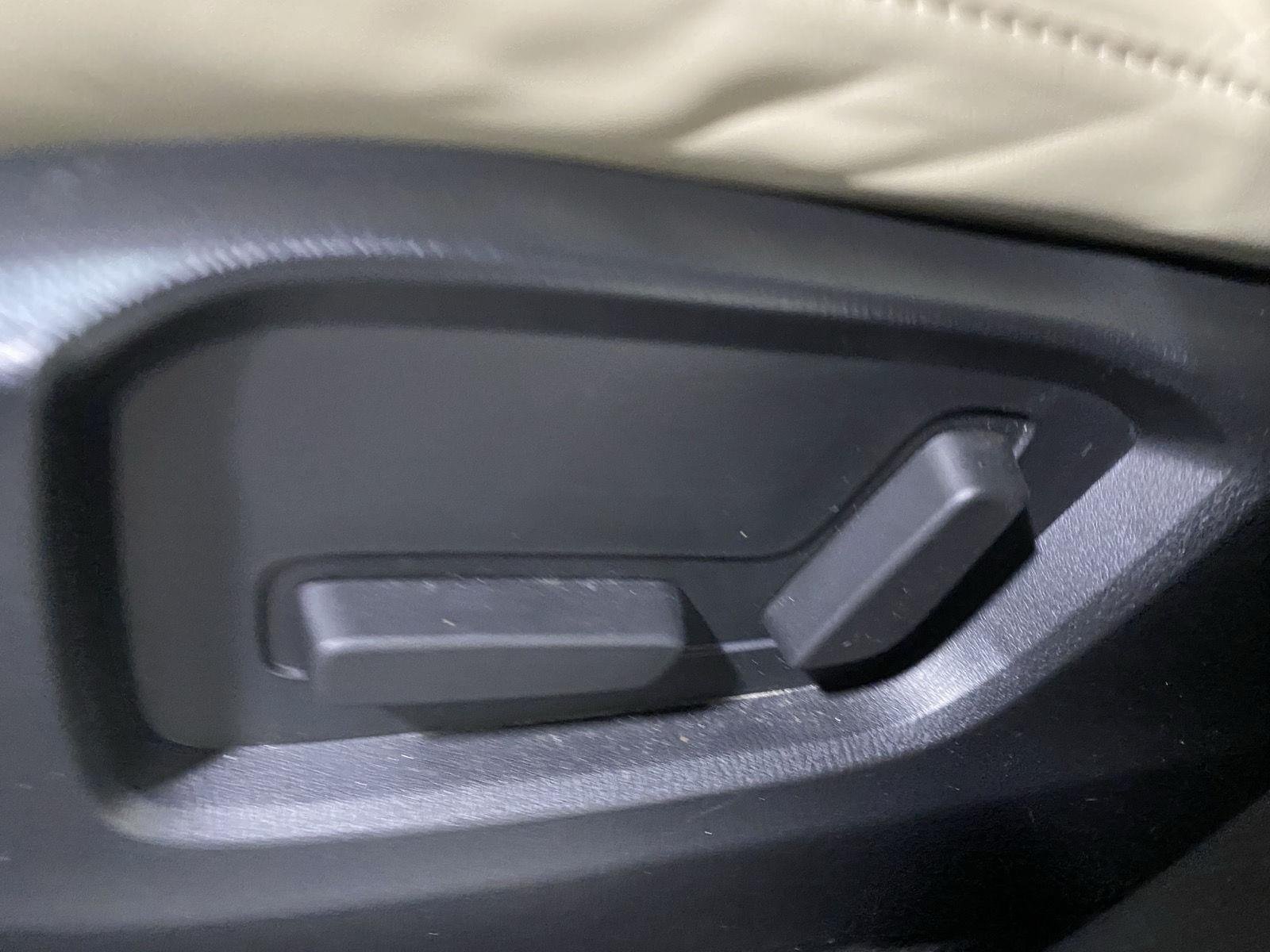 Used 2020 Jet Black Mica Mazda Touring image 18