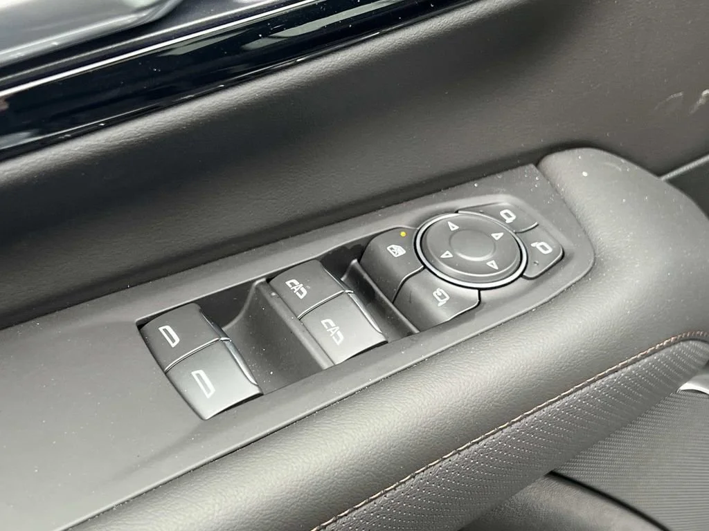 2026 Chevrolet Tahoe High Country - Photo 14
