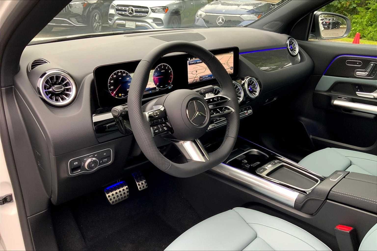 Certified Used 2026 Polar White Mercedes-Benz GLA 250 image 9