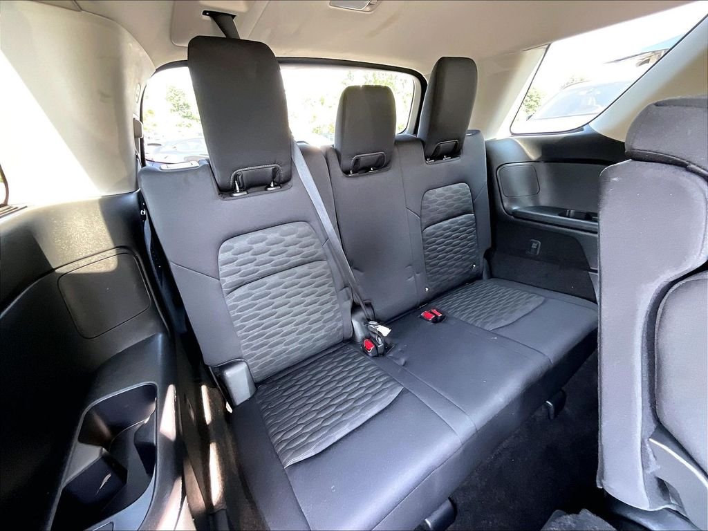 Used 2024 Deep Ocean Blue Pearl Nissan SV image 17