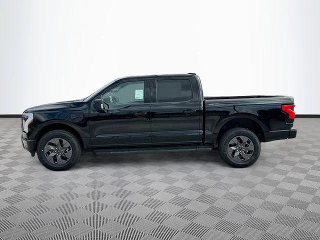 New 2025 Black Metallic Ford Flash image 3