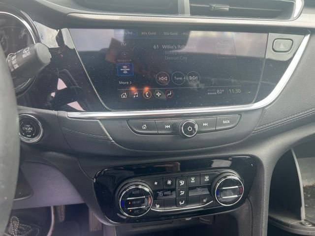 Used 2021 Off-white Buick Select image 12