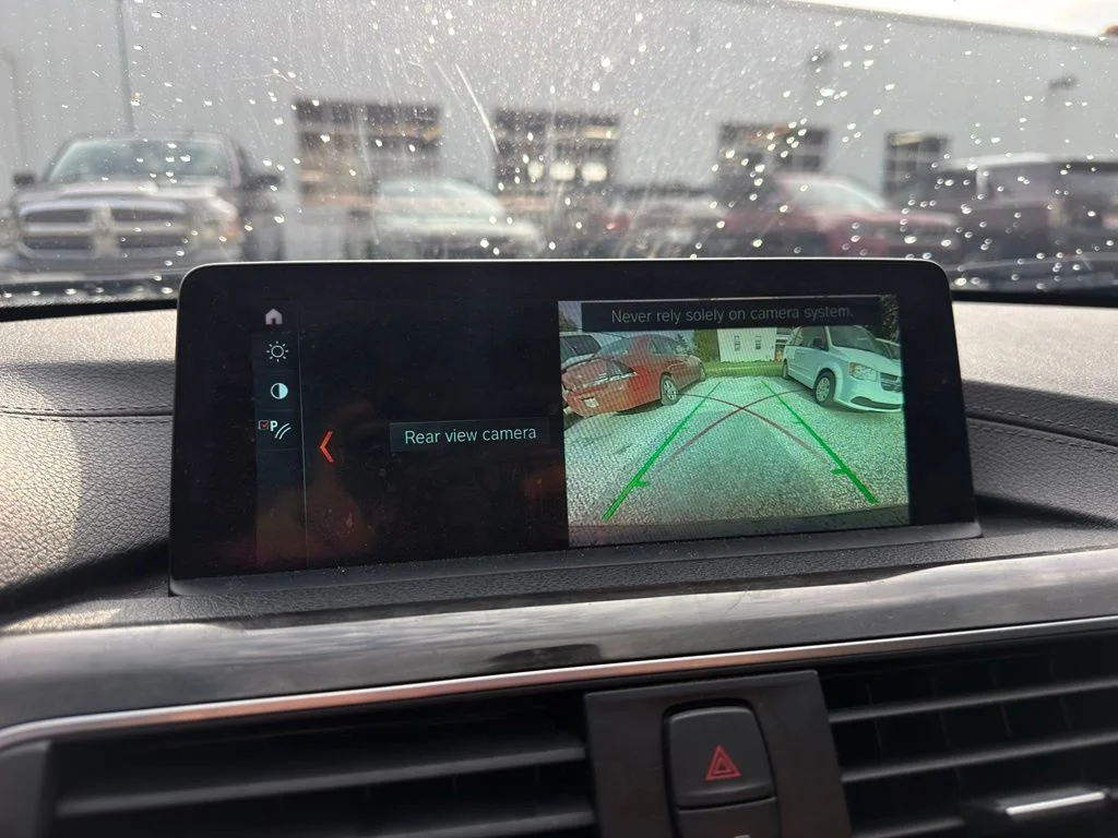 Used 2018 Black BMW 330i xDrive image 3