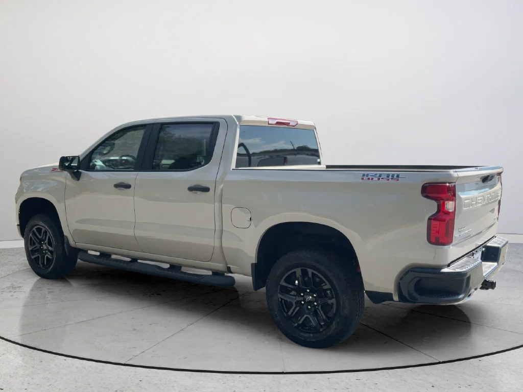 2026 Chevrolet Silverado 1500 Custom Trail Boss - Photo 8