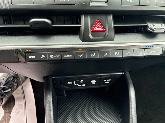 Used 2025 Haze Kia LXS image 24